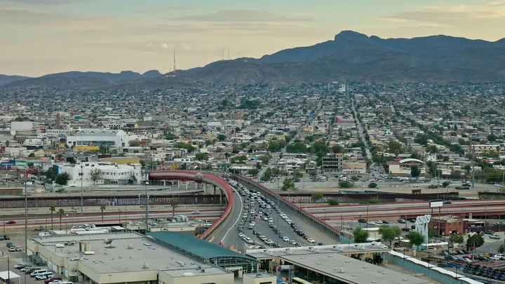 El Paso border