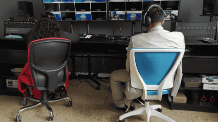 People monitoring screens for incidents