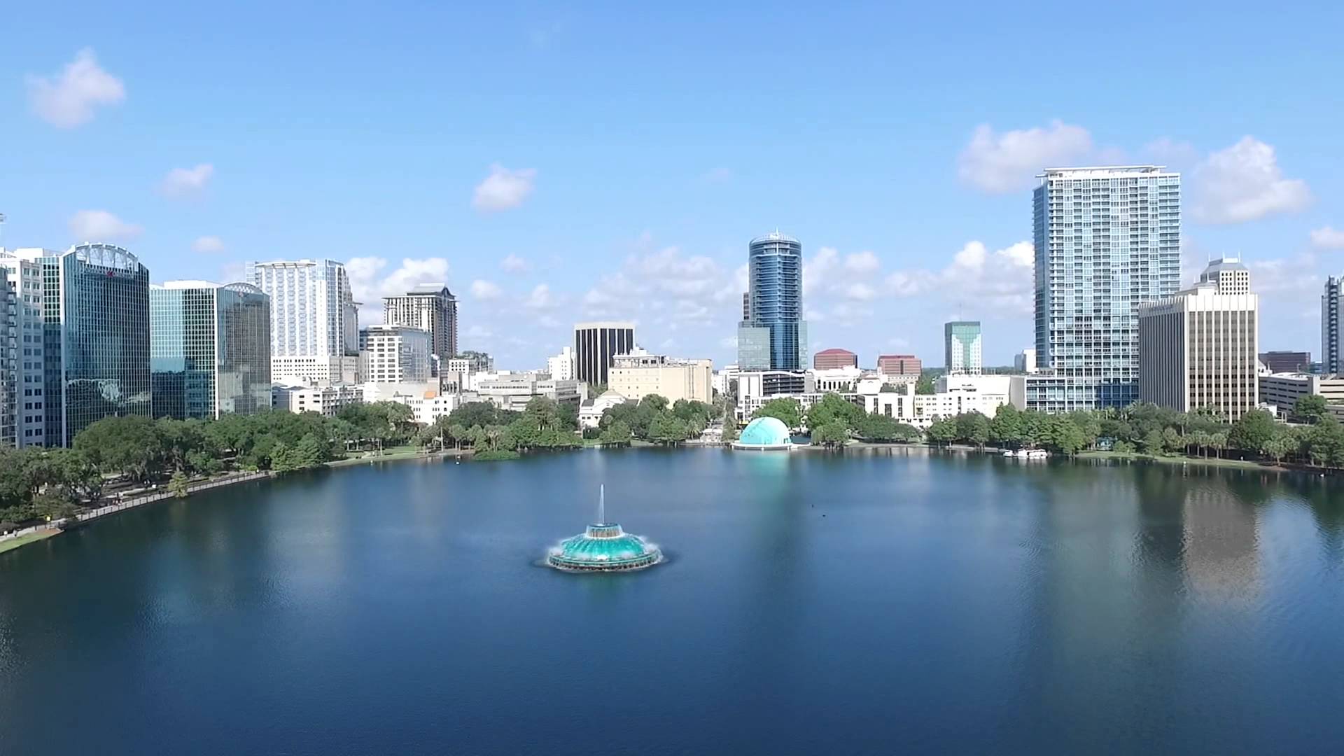 Downtown Orlando Lake Eola