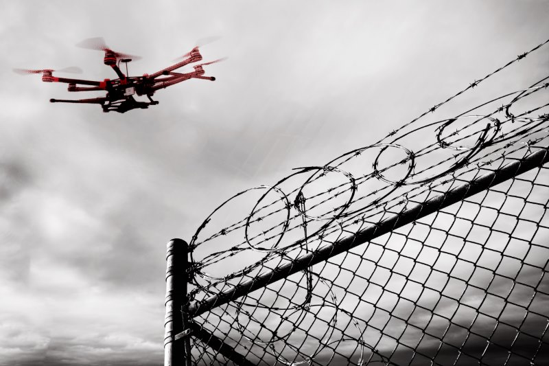 Drones-smuggling-in-prisons