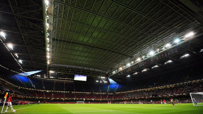 European football stadium closes roof due to drone attack, security concerns